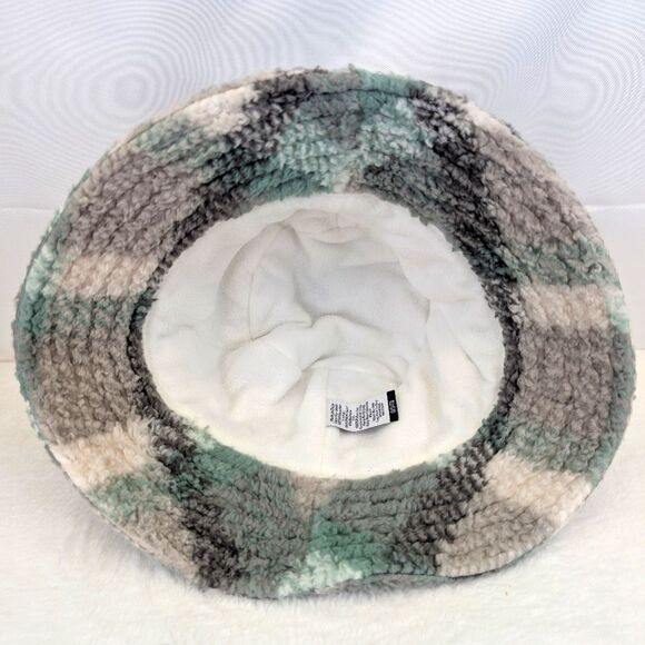 Cozy Koolaburra Sherpa Bucket Hat in Tinted Sage Plaid - Picture 7 of 11